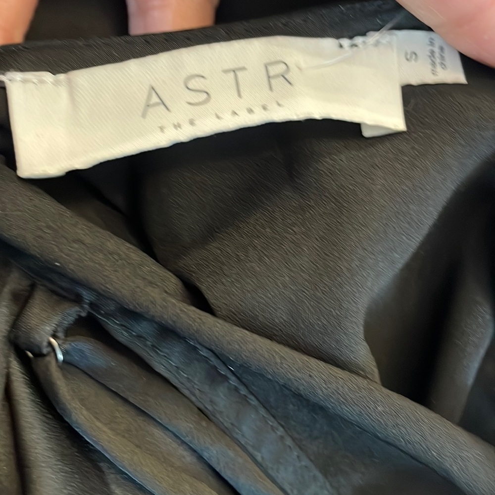 NWOT ASTR THE LABEL Cowl Slip Midi Dress S - Picture 6 of 11